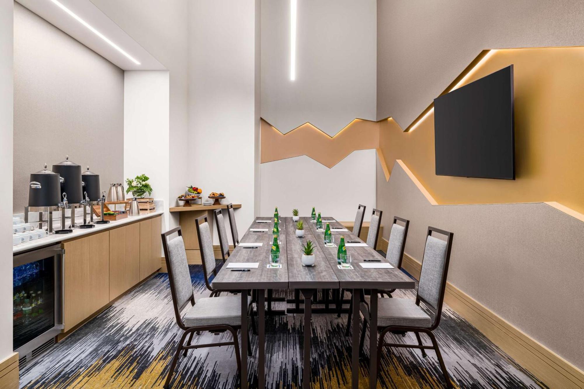 Hilton Bna Nashville Airport Terminal Екстериор снимка