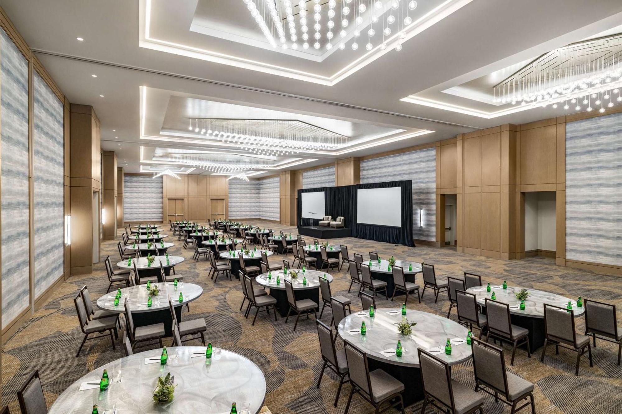 Hilton Bna Nashville Airport Terminal Екстериор снимка